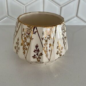 VINTAGE Sadler Open Sugar Bowl Gold Decoration Floral Dainty Elegant Mid Century